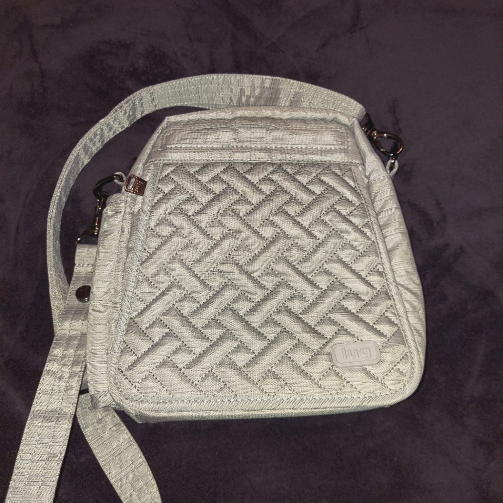 Lug Flapper Brushed Silver